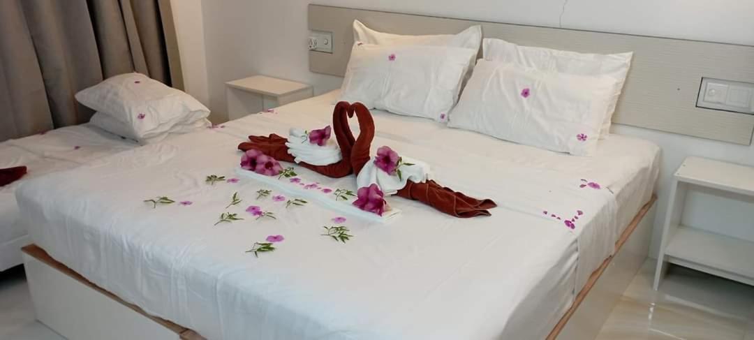 Thoddoo Garden Inn Buitenkant foto